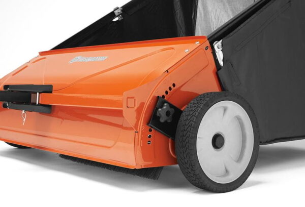 Husqvarna Sweeper 44 - Image 6