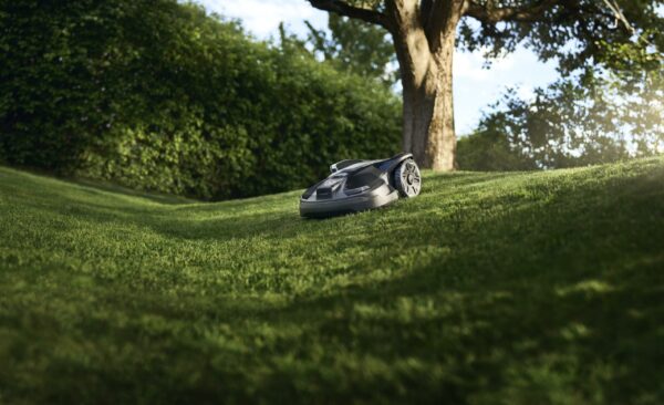 HUSQVARNA AUTOMOWER 320 NERA - Image 7
